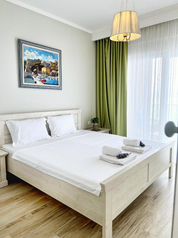 Yourhome Beach First Line Dobra Voda Exterior foto