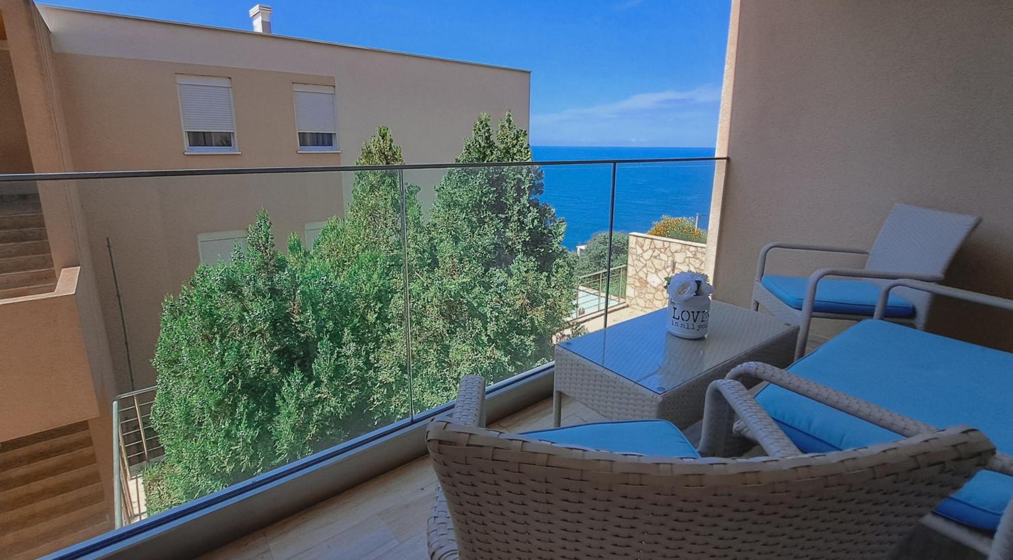 Yourhome Beach First Line Dobra Voda Exterior foto